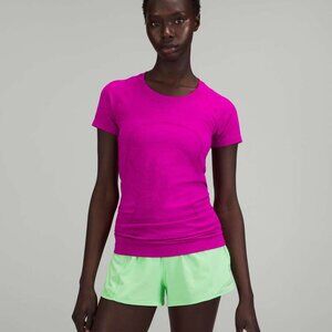 Lululemon - Swiftly Tech Short Sleeve Shirt 2.0 - Magenta Purple - Size 16